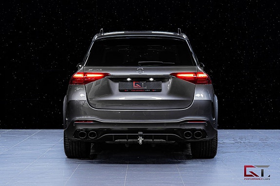 Mercedes-Benz GLE53 8 of 24