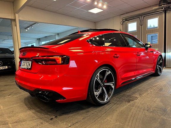 Audi RS5 4 of 5
