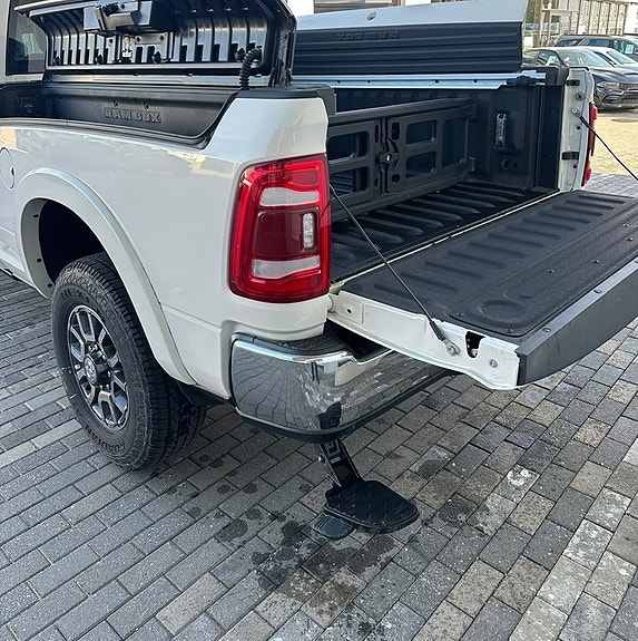 RAM 3500 10 of 10