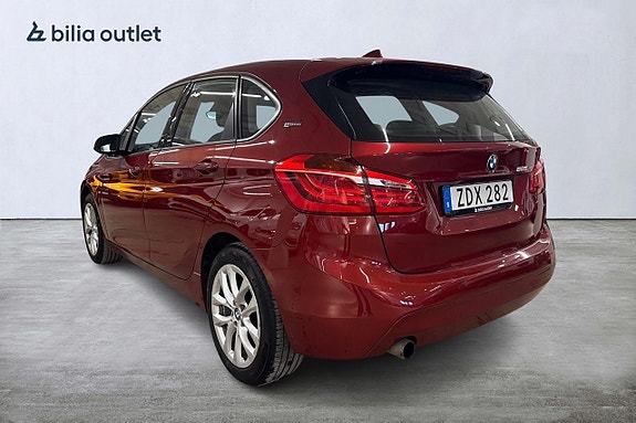 BMW 225xe 9 of 24