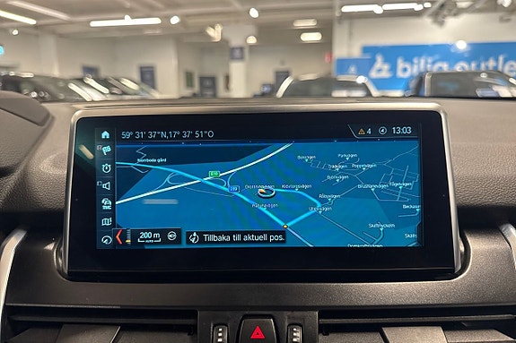 BMW 225xe 14 of 24