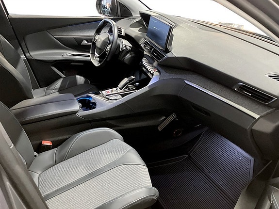 Peugeot 3008 11 of 15