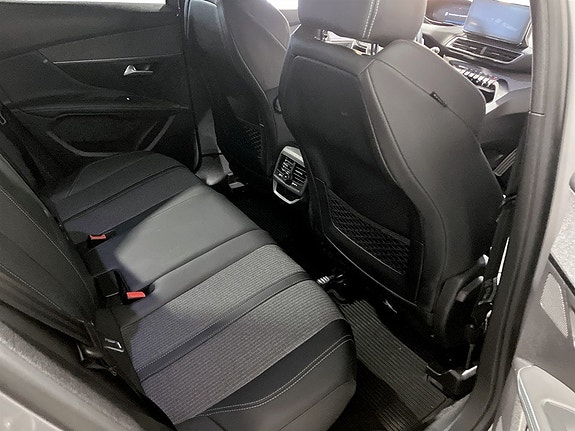Peugeot 3008 12 of 15