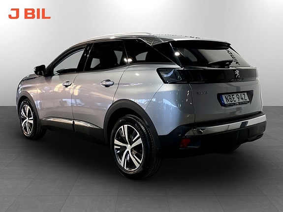 Peugeot 3008 3 of 5