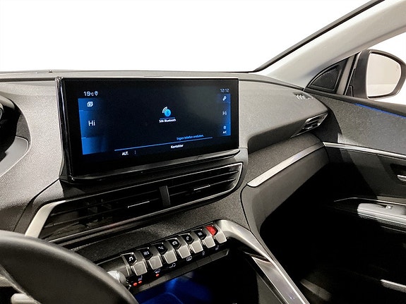 Peugeot 3008 9 of 15