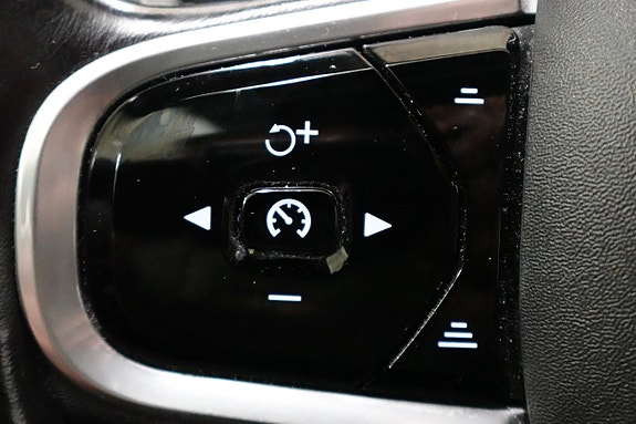 Volvo S90 17 of 24