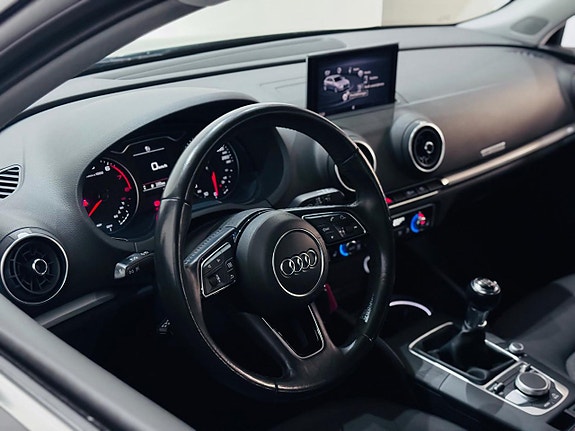 Audi A3 9 of 18