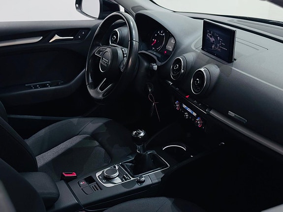 Audi A3 5 of 5