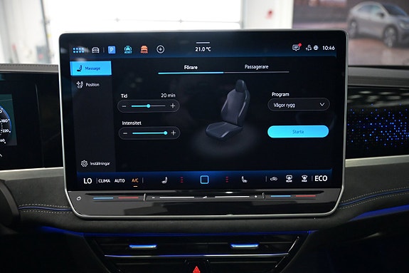 Volkswagen Passat 17 of 30