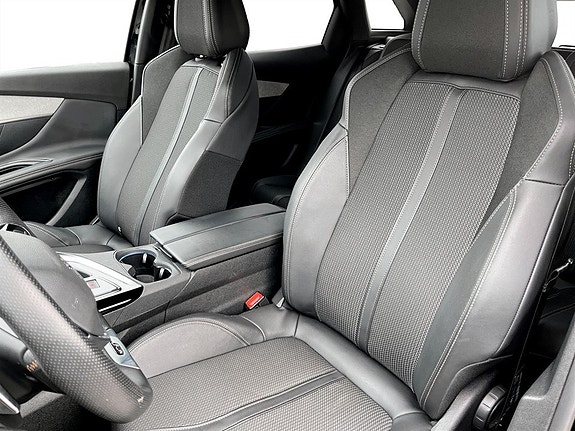 Peugeot 3008 5 of 5