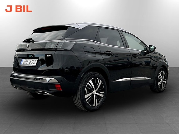 Peugeot 3008 3 of 5