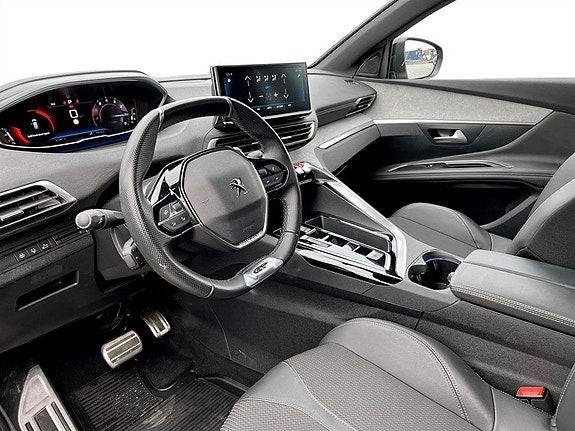 Peugeot 3008 4 of 5