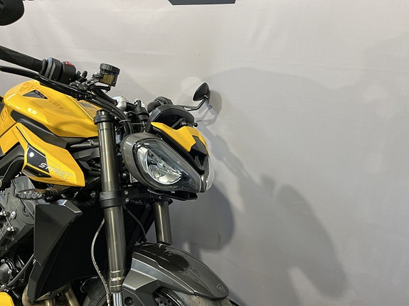 Triumph Street TRIPLE RS 7 of 16