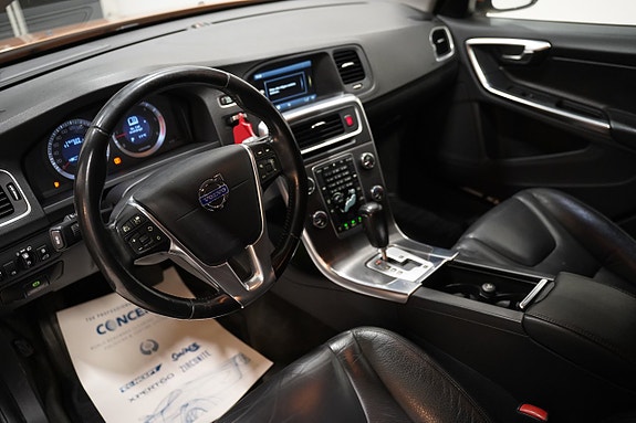 Volvo V60 5 of 19