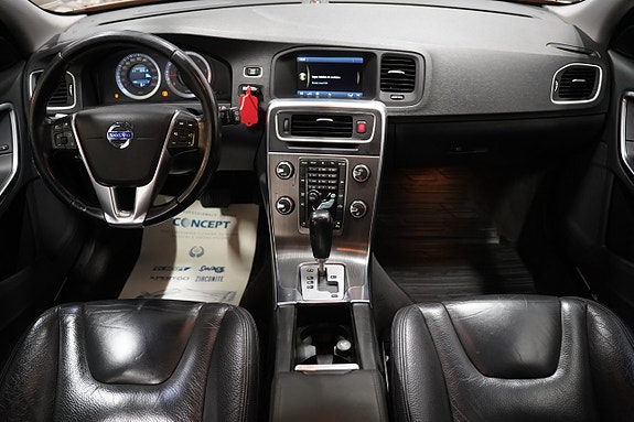 Volvo V60 9 of 19
