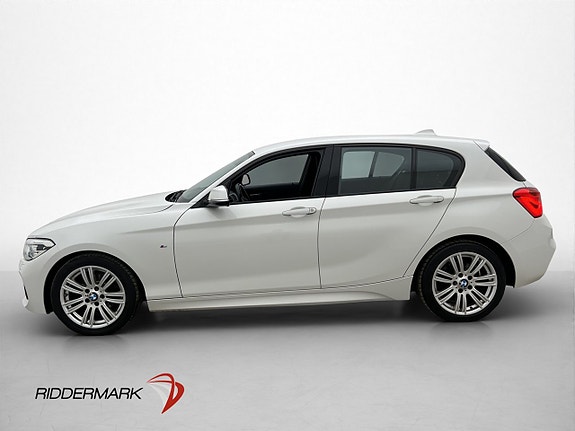 BMW 118i 4 of 5