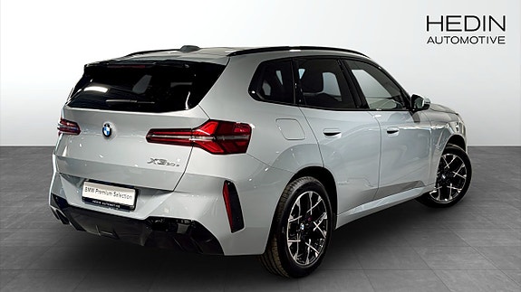 BMW X3 2 of 5