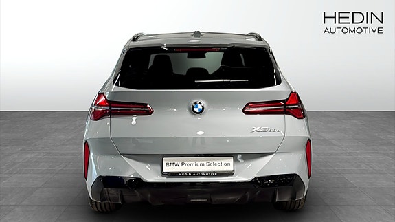 BMW X3 7 of 12