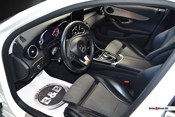 Mercedes-Benz C220 d 13 of 14