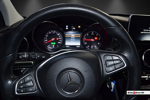 Mercedes-Benz C220 d 9 of 14