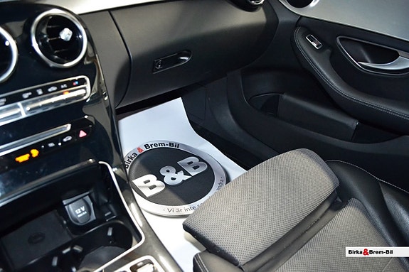 Mercedes-Benz C220 d 12 of 14