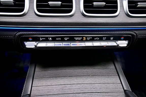Mercedes-Benz GLE350 de 26 of 30