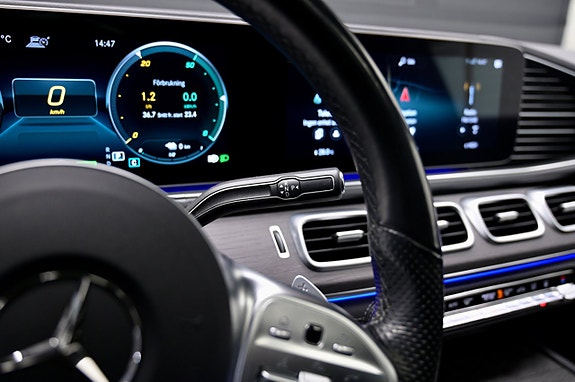 Mercedes-Benz GLE350 de 24 of 30