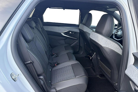 Peugeot 5008 13 of 25