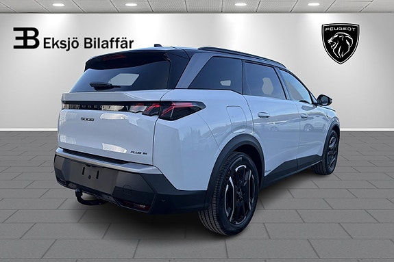 Peugeot 5008 5 of 5