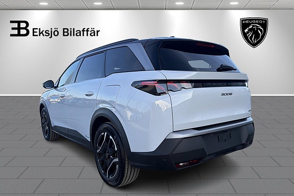 Peugeot 5008 8 of 24