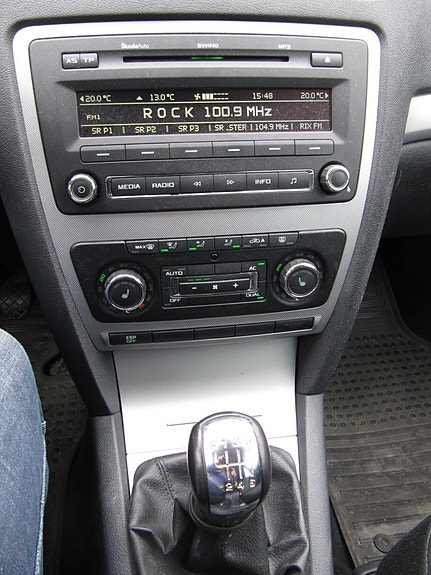 Skoda Octavia 10 of 16