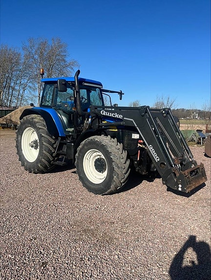 New Holland TM190