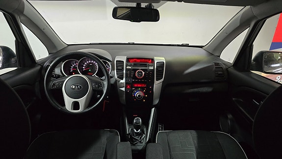 Kia Venga 12 of 17