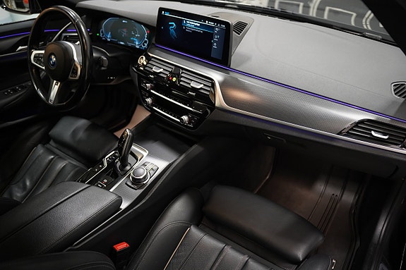 BMW 530e 8 of 24