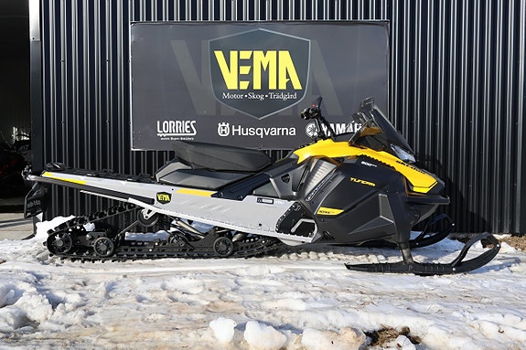 Ski-Doo TUNDRA LT 600 ACE PEDANTSKÖTT LÅGMILARE -21