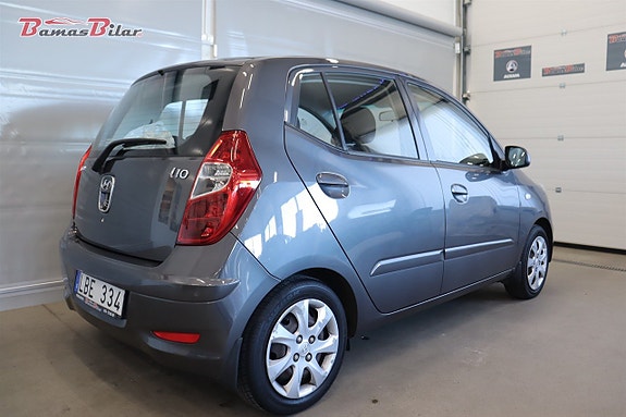 Hyundai i10 5 of 18