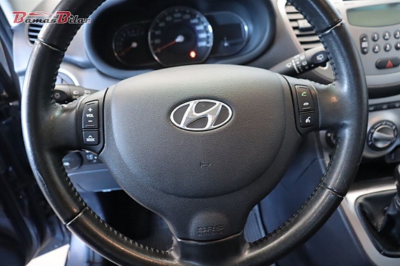 Hyundai i10 9 of 18