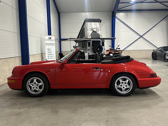 Porsche 911 Carrera 4 9 of 27