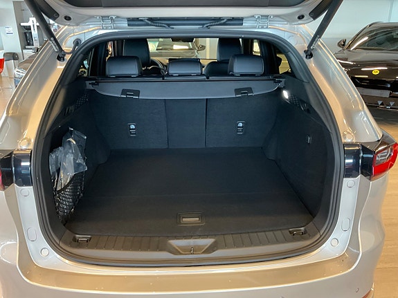 Mazda CX-60 13 of 13