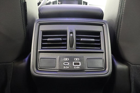 Subaru Forester 10 of 17