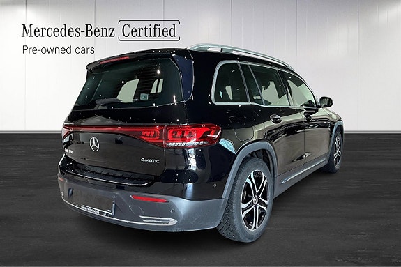 Mercedes-Benz EQB300 4 of 5