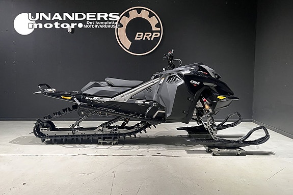 Lynx Shredder RE 3700 850 E-TEC Turbo R DEMOFYND SOMMARPRIS 5 of 10