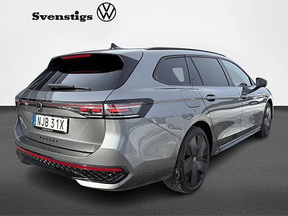 Volkswagen Passat 5 of 5