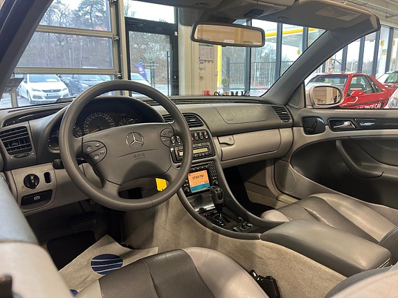 Mercedes-Benz CLK320 18 of 18