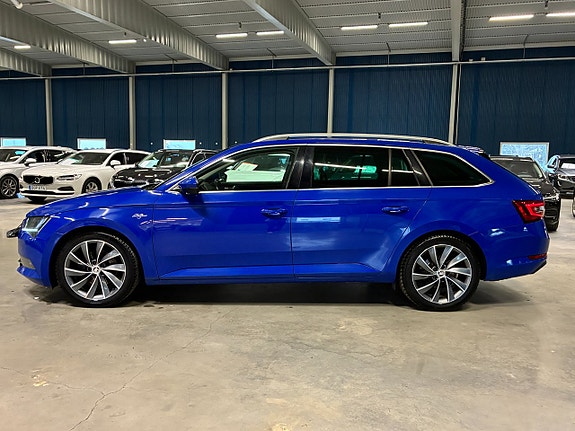 Skoda Superb 6 of 30