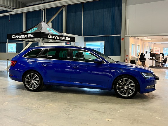 Skoda Superb 3 of 5