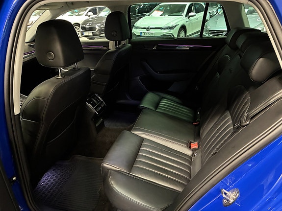 Skoda Superb 18 of 30