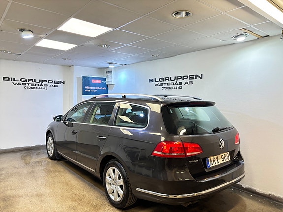 Volkswagen Passat 3 of 5