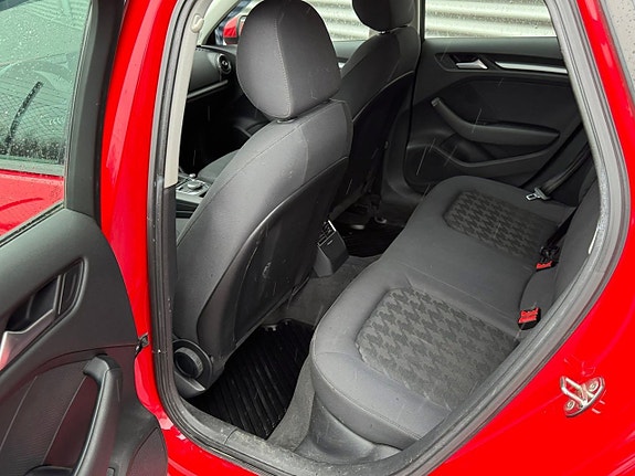 Audi A3 11 of 15