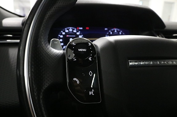 Land Rover Range Rover Velar 26 of 30
